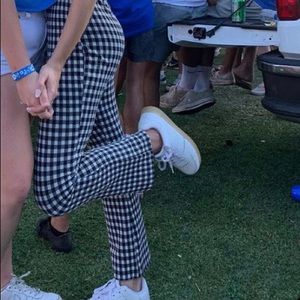 🟠 Urban Outfitters Gingham Pants